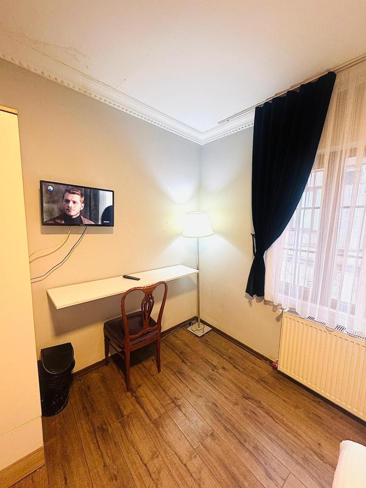 Taksim Pera Centre House